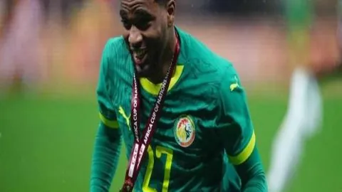 “曼城关键转会达成，青训人才高价位转出，持续创造利润”