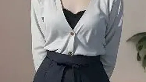 《太阳报》聚焦欧洲杯：法国队太太团风采夺目，艳丽比拼